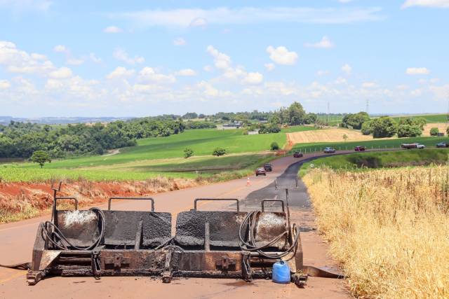 Rodovia do Desenvolvimento passa por microrrevestimento asfáltico