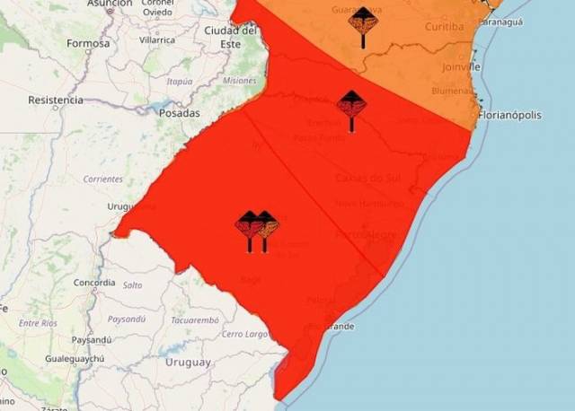 Inmet emite alerta vermelho para temporal no RS