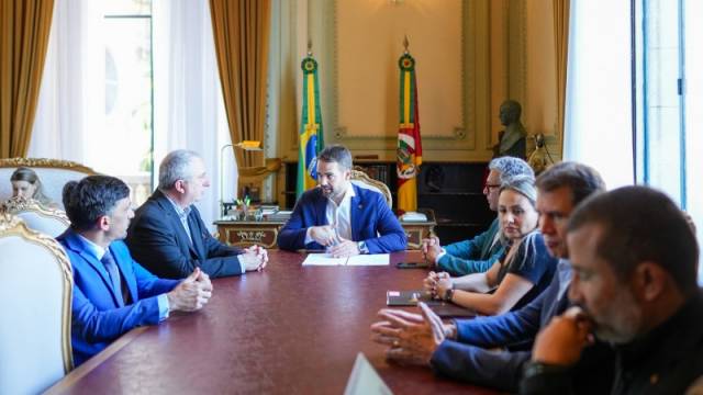 Leite recebe governador de Misiones para debater ações integradas de desenvolvimento