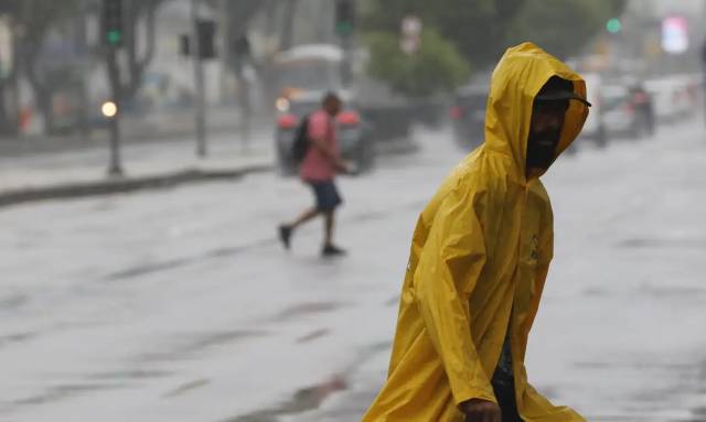 Ciclone extratropical começa a se formar na Argentina