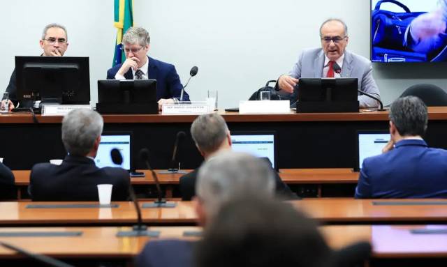 Deputados federais do RS apresentam projetos para recuperação do estado