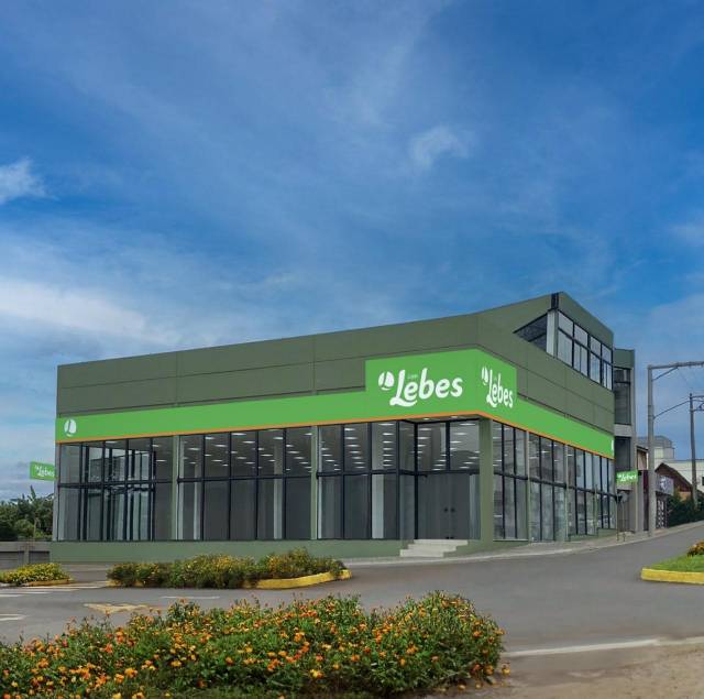 Informe publicitário: Lojas Lebes inaugura primeira loja em Três de Maio