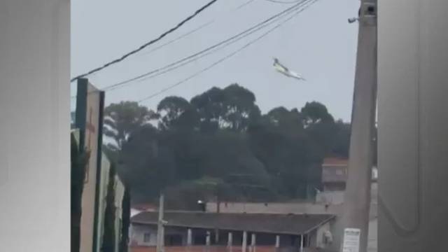 Avião que saiu de Cascavel (PR) cai no interior de São Paulo