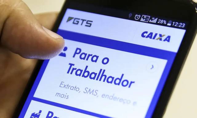 Governo quer extinguir o saque-aniversário do FGTS