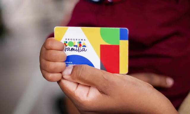 Cartão do Bolsa Família será bloqueado para pagar sites de apostas