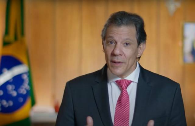 Pacote fiscal prevê economia de R$ 70 bilhões em dois anos