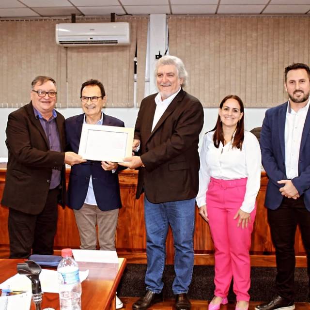 Ex-vice-prefeito, Mário Machado recebe homenagem da Câmara de Vereadores