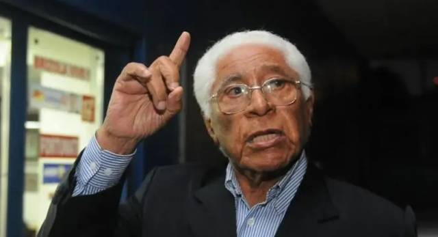 Ex-governador do RS Alceu Collares morre aos 97 anos