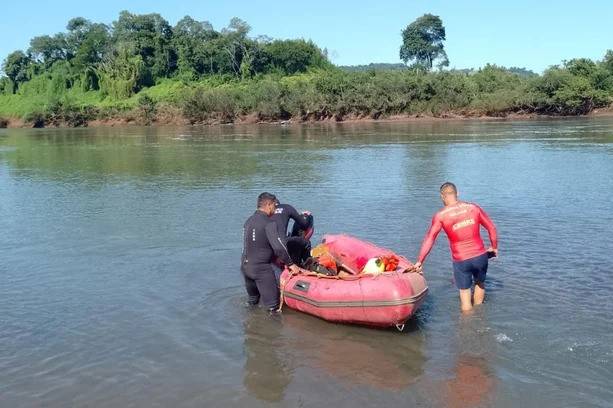 Bombeiros encontram corpo de veterinário que havia desaparecido no Rio Uruguai