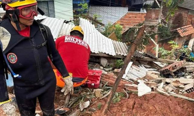 Deslizamentos em MG deixam pelo menos 10 mortos