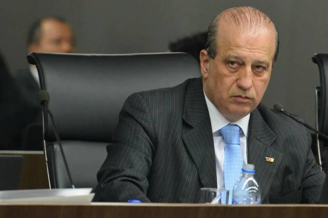 TCU suspende R$ 6 bilhões do Pé de Meia