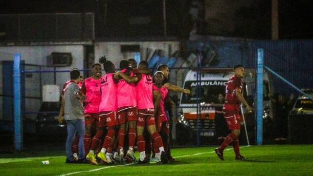 Guarany vence Monsoon e São José e Ypiranga empatam