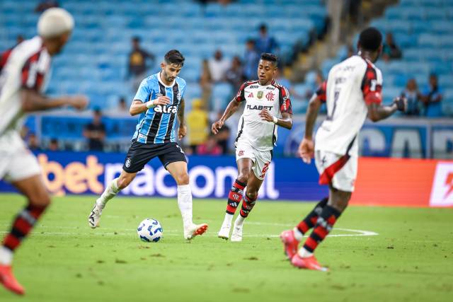 Grêmio perde para o Flamengo por 2x0 na Arena