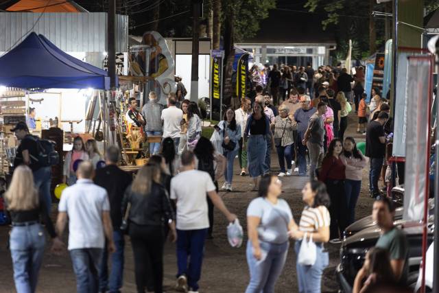 Expofeira recebe 34 mil visitantes no primeiro fim de semana