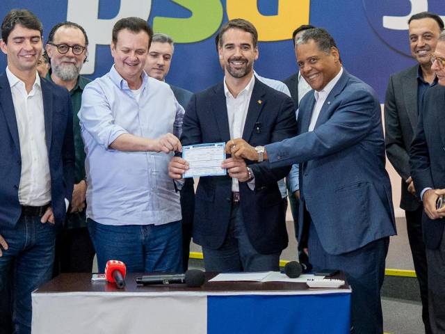 Após 24 anos no PSDB, Eduardo Leite se filia ao PSD