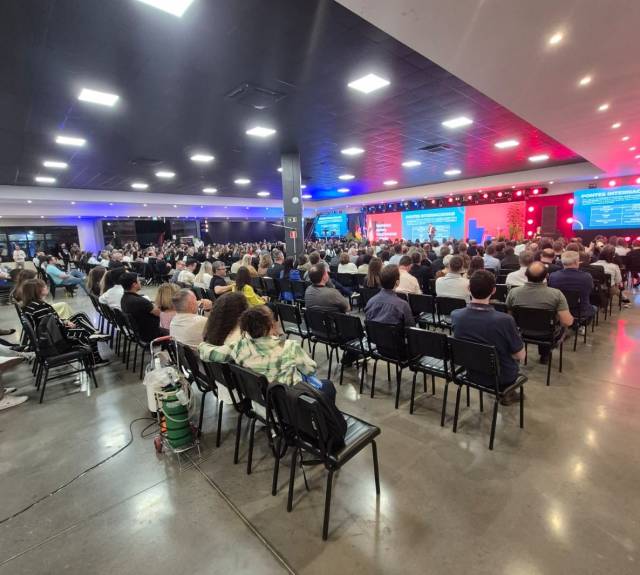 Sicredi Indumóveis 2025 é aberta oficialmente