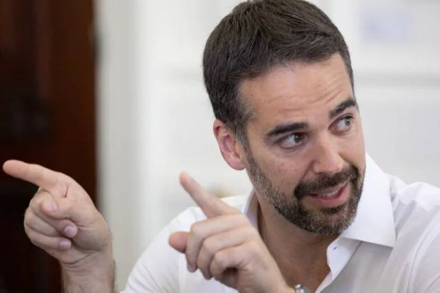 Leite envia à Assembleia projeto que reajusta salário mínimo regional em 8%