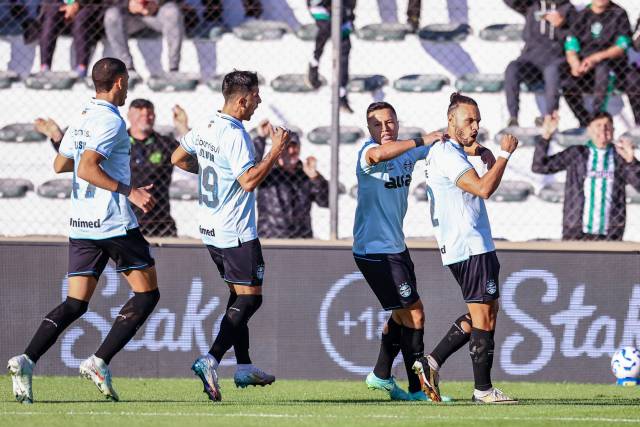 Grêmio vence o Juventude e se aproxima do G-6 do Brasileirão