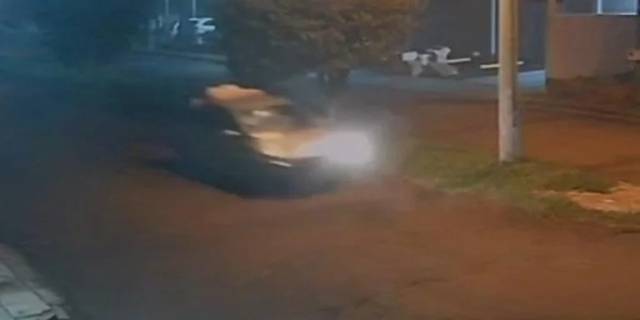 Mulher atropelada, que ficou presa em cima de carro, era argentina