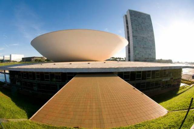 Senado deve votar na próxima semana o aumento do número de deputados