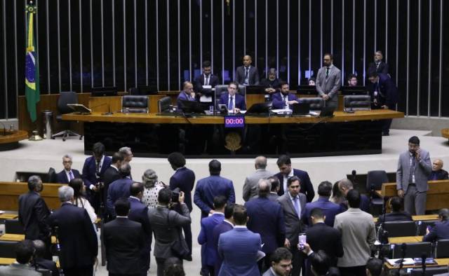 Câmara aprova novas regras para licenciamento ambiental