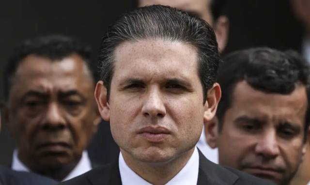 Hugo Motta proíbe reuniões de comissões durante recesso na Câmara