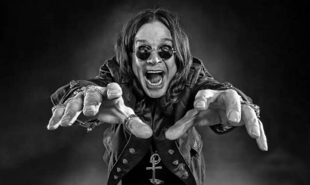 Morre Ozzy Osbourne, lenda do heavy metal,