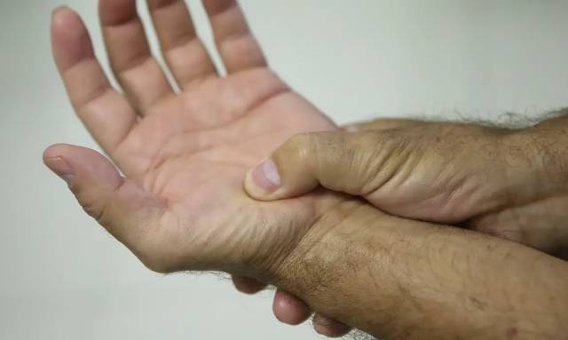Lei passa a definir fibromialgia como deficiência