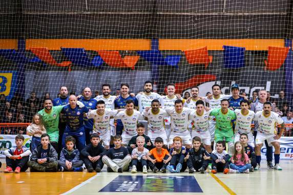 União Três-maiense vence o Rodeio Futsal por 7x4