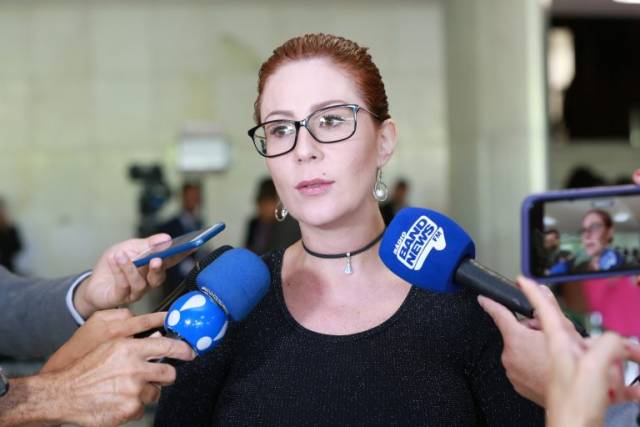 Deputada Carla Zambelli é presa na Itália