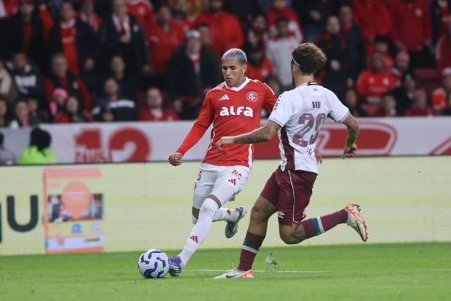 No Beira-Rio, Inter perde para o Fluminense por 2 a 1