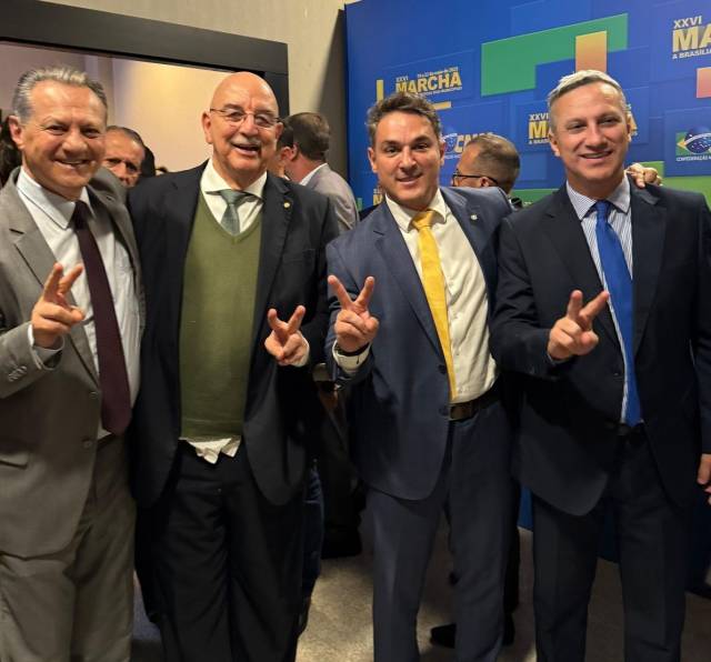 Osmar Terra se filia ao PL em ato realizado em Brasília
