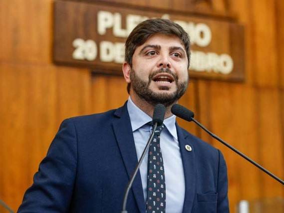 Deputado quer investigar instalação de quadra de beach tennis no Palácio das Hortênsias