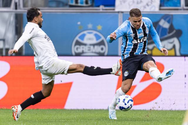 Grêmio empata sem gols com o Ceará pelo Campeonato Brasileiro