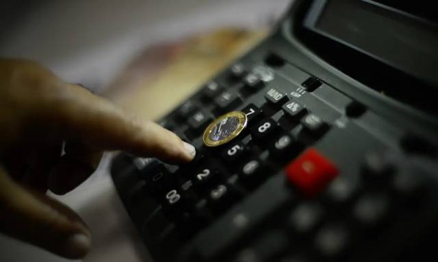 Confira os números da inadimplência em Três de Maio e região