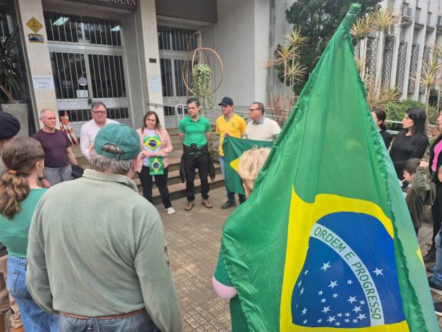 Ato em favor de Bolsonaro é realizado no Dia da Independência em Três de Maio