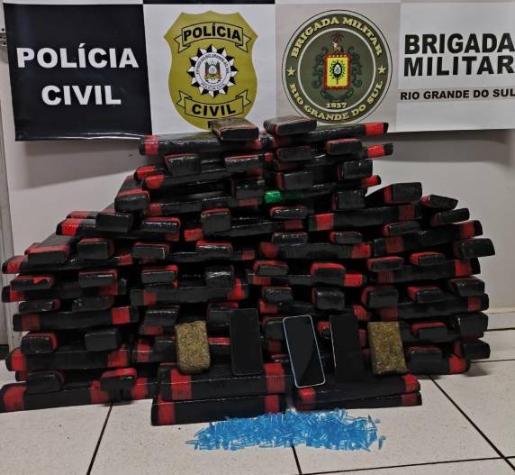 Polícia apreende 109 kg de maconha em Três de Maio
