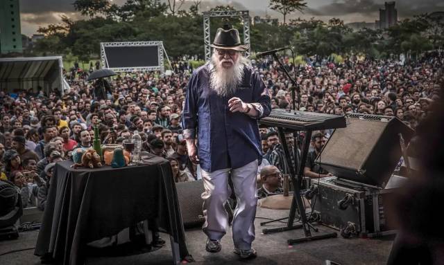 Gênio da música instrumental, Hermeto Pascoal morre no Rio aos 89 anos