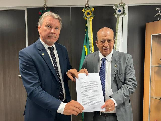 Deputados pedem auditoria do TCU para apurar dificuldades de acesso ao crédito rural