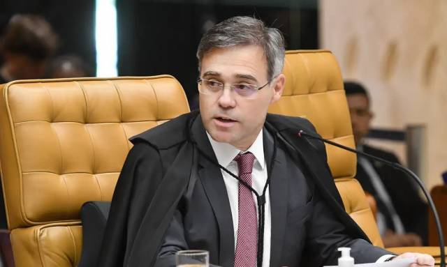 Mendonça determina bloqueio de R$ 390 milhões de sindicato investigado por fraude no INSS