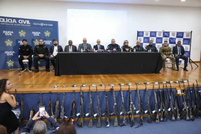 Polícia do Rio de Janeiro divulga números de operação contra o Comando Vermelho