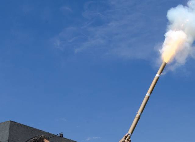 Fogos de artifícios com estampido são risco para animais e pessoas