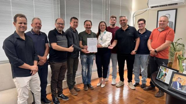 Governo do Estado assina ordem de início de obras de pavimentação em Alegria e Bozano