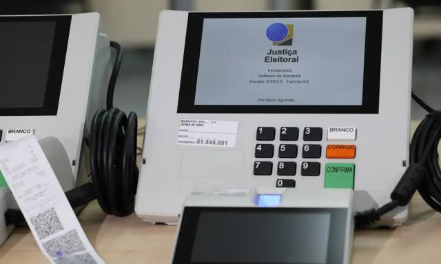 TSE propõe novas regras e recebe sugestões para as eleições de 2026