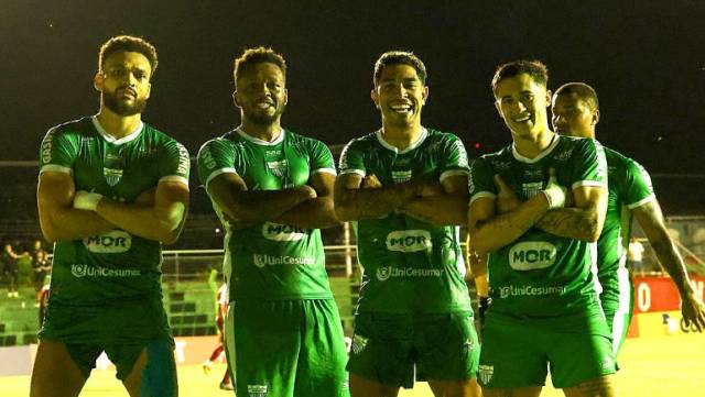 Avenida assume a liderança no Quadrangular da Permanência