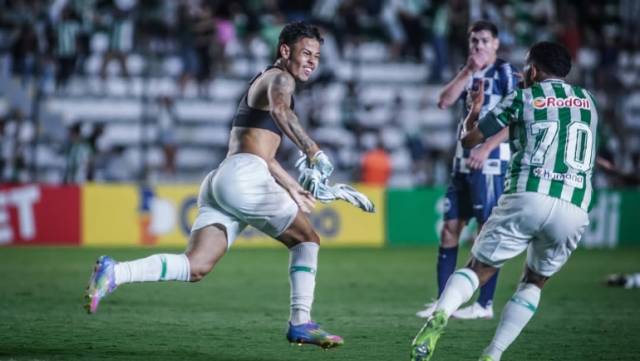 Juventude aplica virada histórica contra o São José