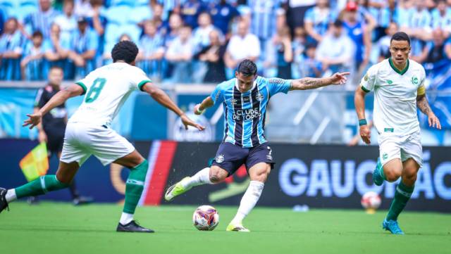 Grêmio e Juventude empatam por 1 a 1 no jogo de ida das semifinais do Gauchão