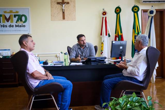 Prefeito cobra da Corsan solução para recorrentes problemas no abastecimento de água