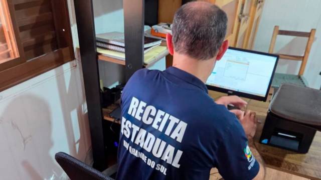 Operação Carne Oculta II apura vendas sem emissão de documentos fiscais