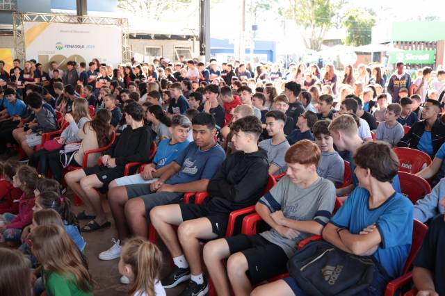 Fenasoja 2026 lança concurso literário estudantil regional